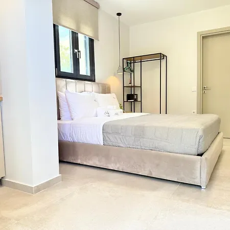 Malka Premium Chaniotis