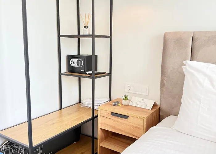 Malka Premium * Chaniotis